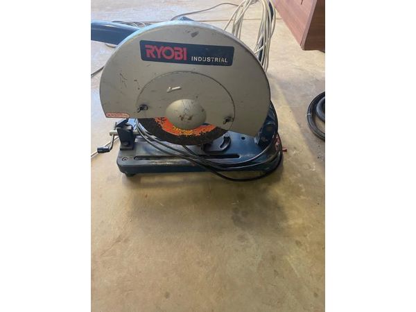 ~/upload/Lots/101357/AdditionalPhotos/r7n5dvck4tshe/Ryobi steel cut off saw_t600x450.jpg